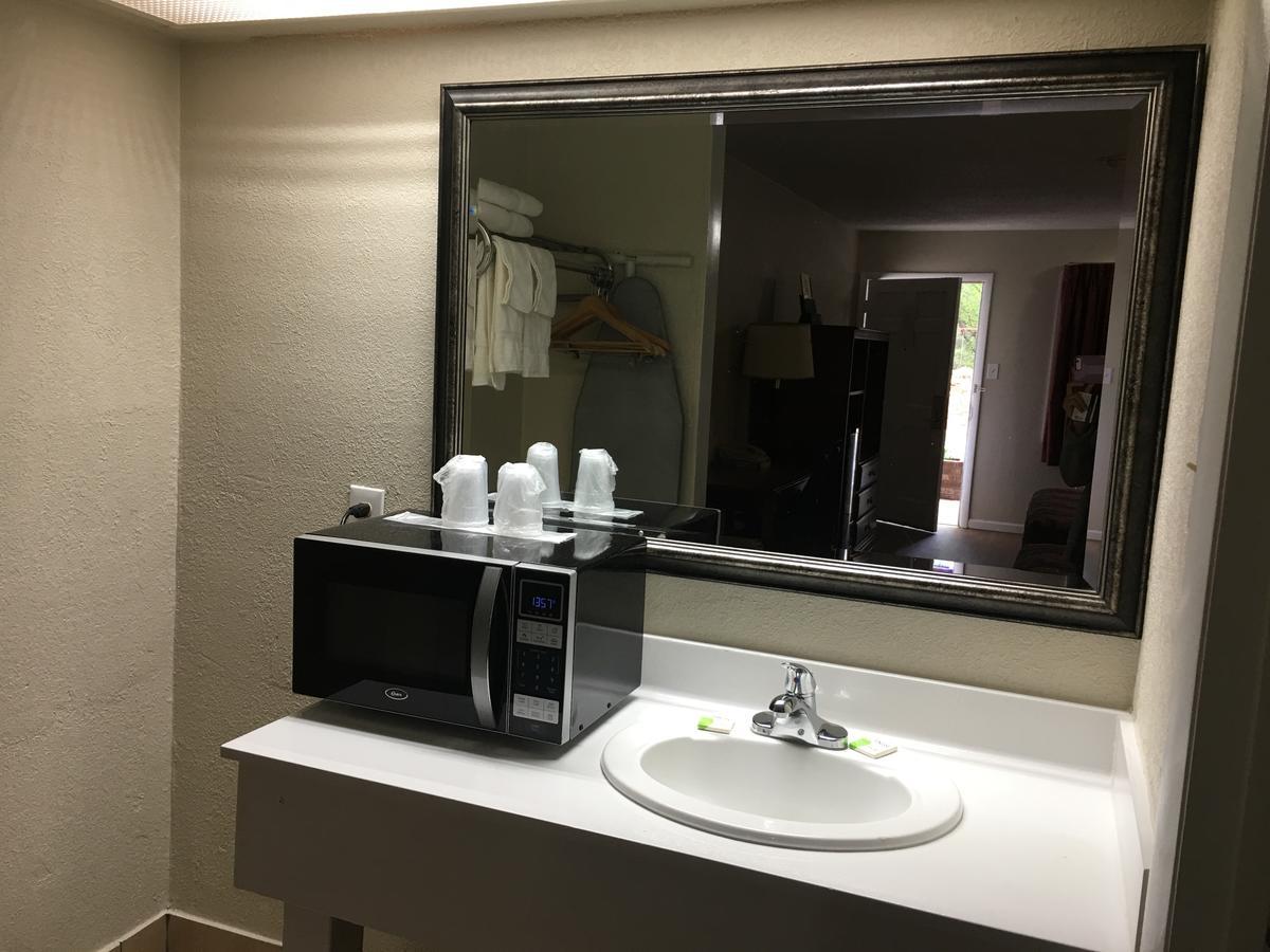 Durham Skyland Inn Ngoại thất bức ảnh